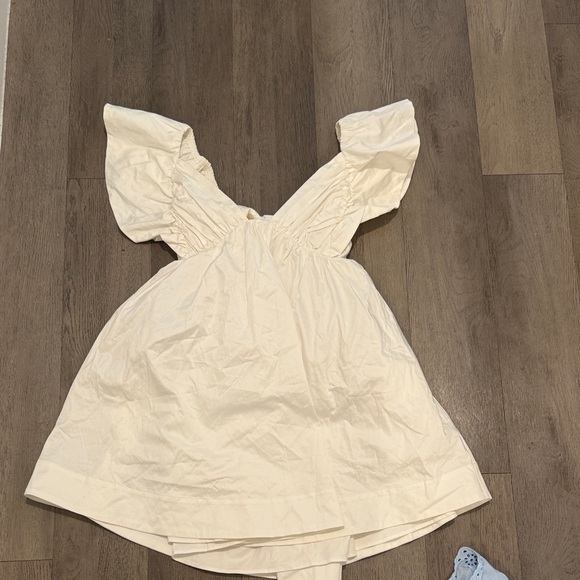For Love And Lemons Dresses & Skirts - For Love & Lemons Cream Puff-Sleeve Mini Dress